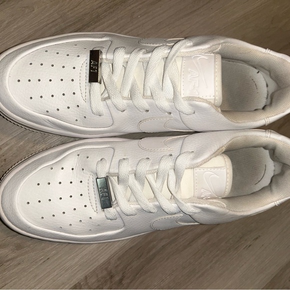 Nike White Air Force 1 Sneakers - Picture 2 of 8